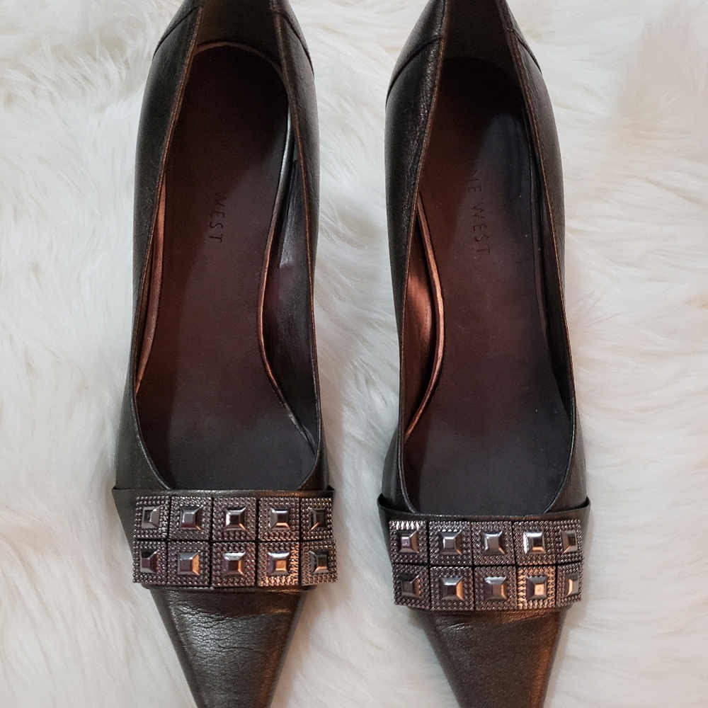 Heels - Picture 2 of 6
